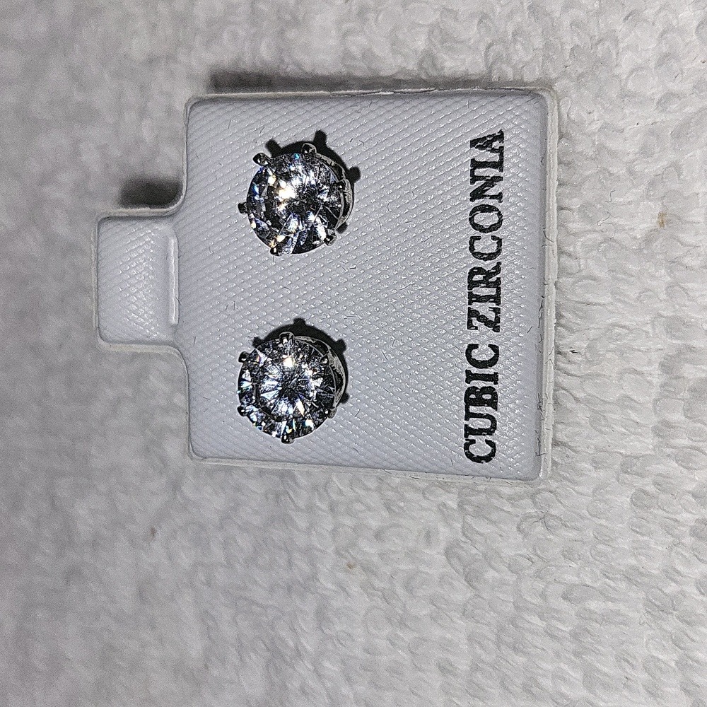 Zirconia Earrings NWT